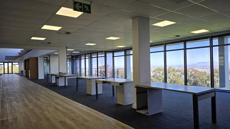 967 m² Office to let in Tygerberg Office Park, Drakenzicht - Tygerberg Park (photo 19)