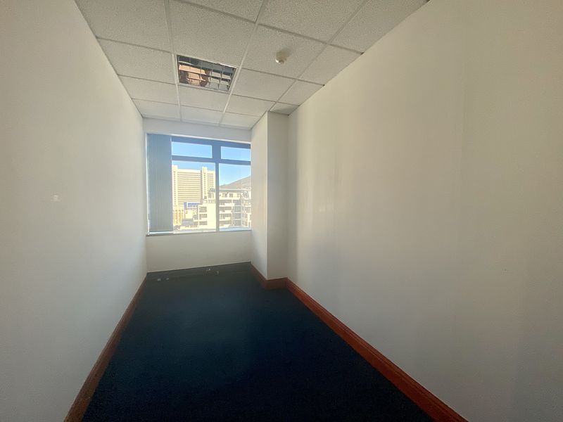 62 m² Office to let in Cape Town City Centre/CBD, The Pinnacle (photo 14)