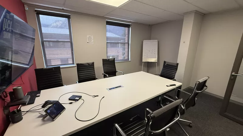 409 m² Office to let in Newlands, Newlands On Main (photo 10)
