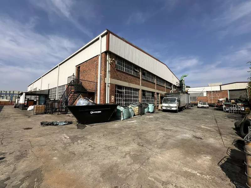 2 563 m² Property to let in Gauteng, 6 Beryllium Rd, Alrode, Warehouse (photo 1)