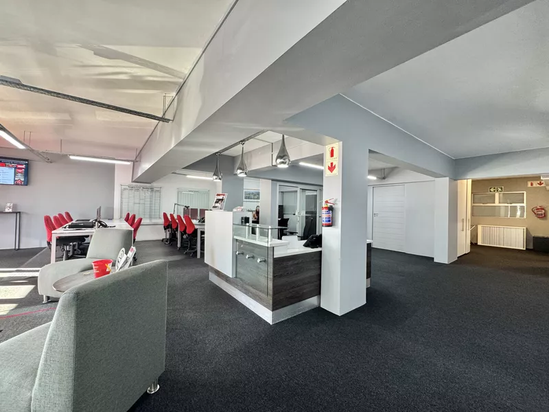 188 m² Office to let in Waterfront, 71 New Cumberland (photo 7)