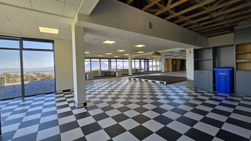 967 m² Office to let in Tygerberg Office Park, Drakenzicht - Tygerberg Park (photo 41)