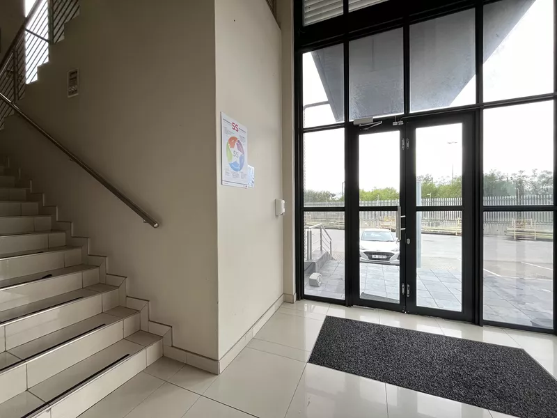 10 548 m² Industrial to let in Parow Industrial, 6 Koets Street (photo 18)