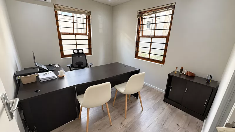 90 m² Office to let in Bateleur Office Park, Sunbird Office Park (photo 5)