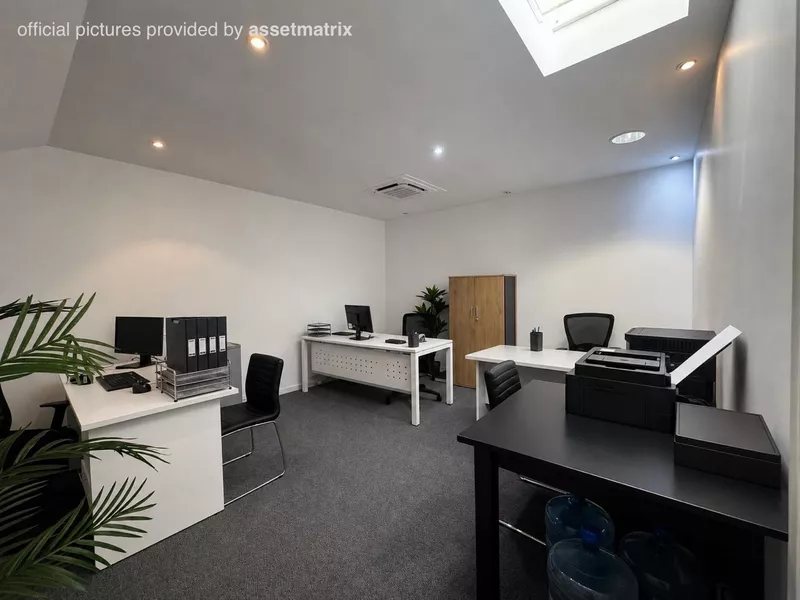 114 m² Office to let in Waterford Place Office Park, Waterford House (photo 14)