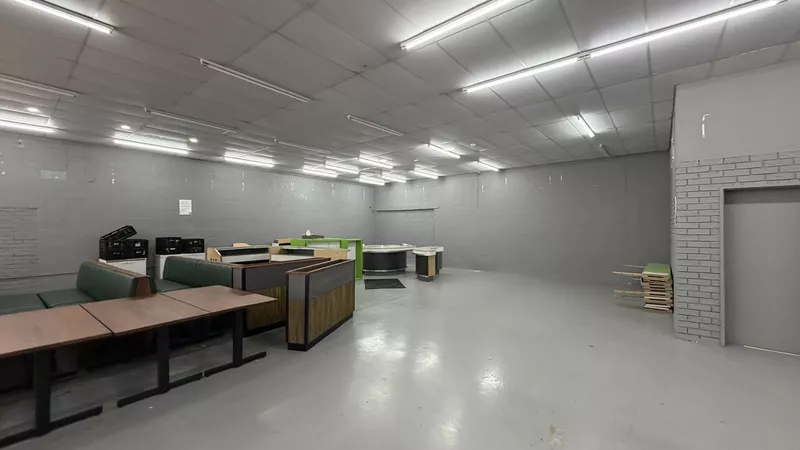 1 100 m² Retail Property to let in Brackenfell, Brackenfell Shopping Centre (photo 5)