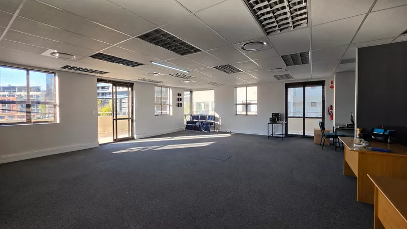 415 m² Office for sale in Tyger Waterfront, Waterfront Terraces (photo 43)