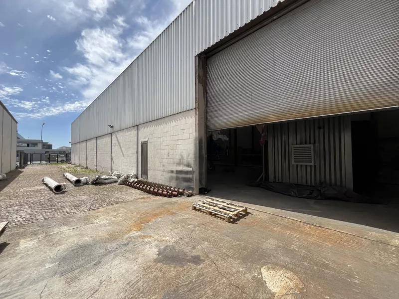 1 300 m² Industrial to let in Parow Industrial, 30 Junction Road (photo 10)