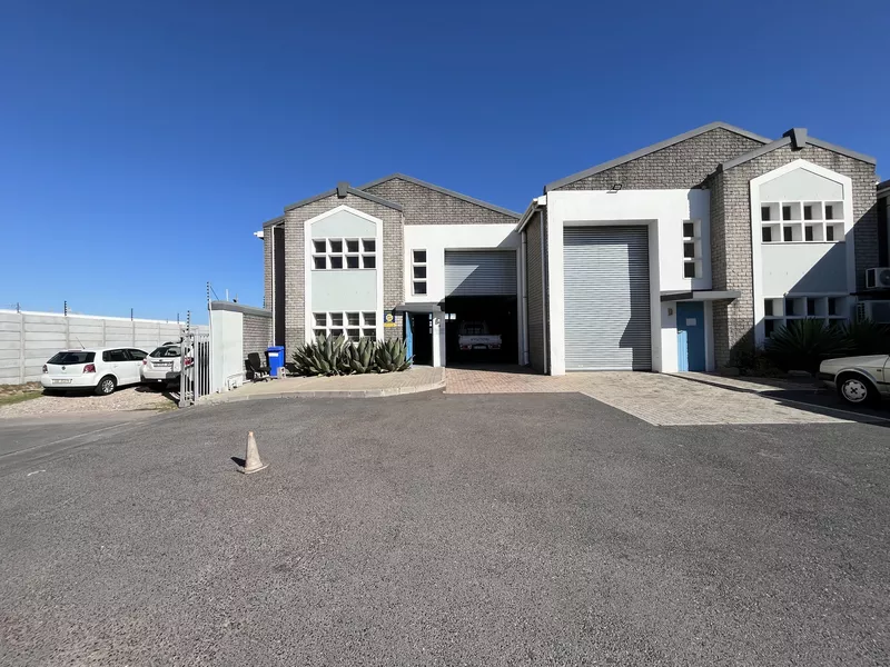 202 m² Industrial to let in Airport Industrial, Airport Business Park (photo 1)