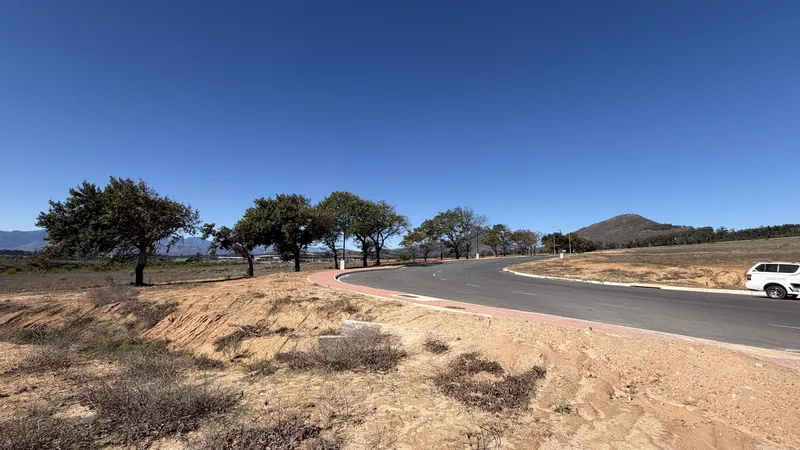 2 650 m² Industrial to let in Klapmuts, 2 750m² The Bridge, Stellenbosch (photo 3)