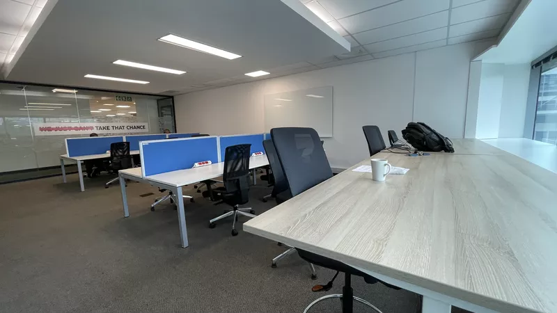 950 m² Office to let in Cape Town City Centre/CBD, The Towers (photo 25)