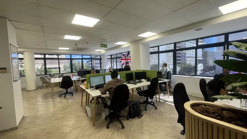 509 m² Office to let in Cape Town City Centre/CBD, 33 Bree Street (photo 6)