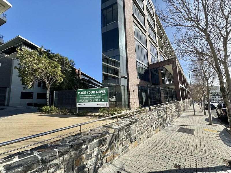 18 941 m² Office to let in Gardens, Wembley 2 (photo 26)