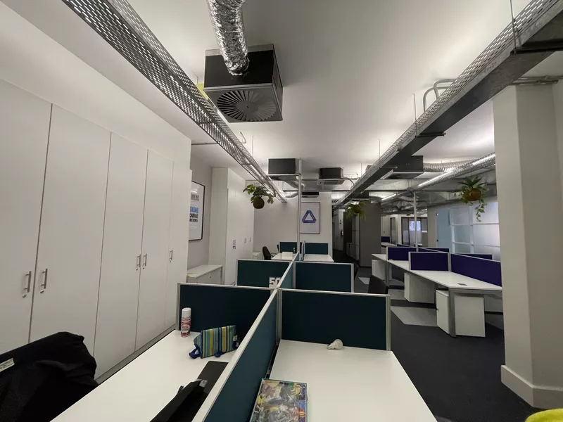 614 m² Office to let in Cape Town City Centre/CBD, 50 Riebeek (photo 20)