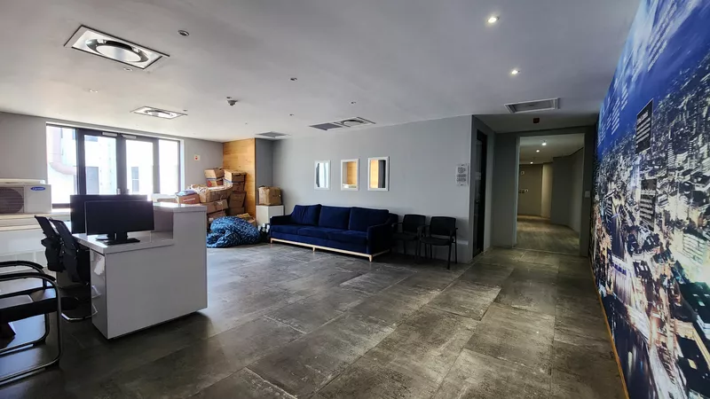 3 132 m² Office for sale in Waterford Place Office Park, 1 Boundary Road (photo 30)