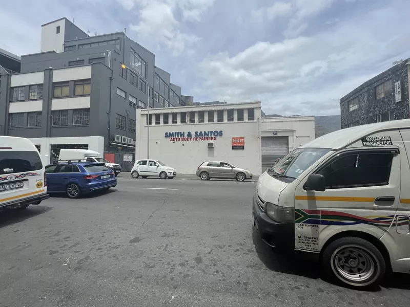 1 000 m² Industrial for sale in Woodstock, Smith and Santos (photo 5)