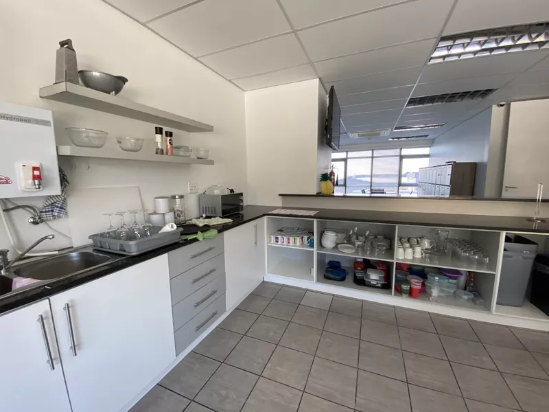 902 m² Office to let in Salt River, Upper East Side (photo 29)