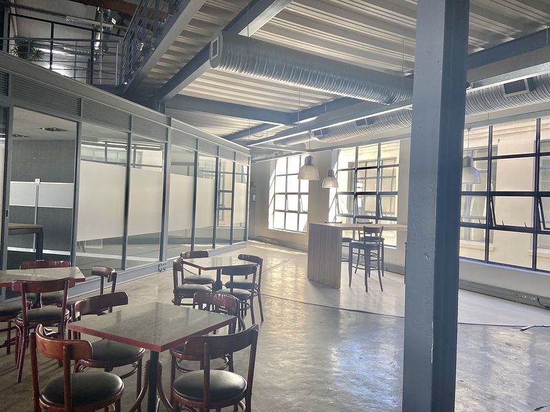 903 m² Office to let in Cape Town City Centre/CBD, Velocity House (photo 14)