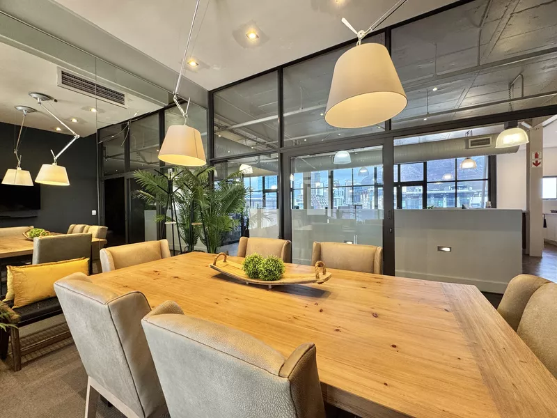 219 m² Office to let in Cape Town, Hill House (photo 13)