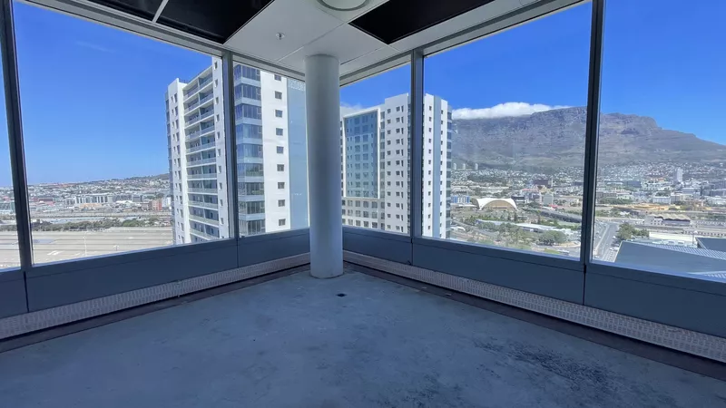 719 m² Office to let in Cape Town City Centre/CBD, The Halyard (photo 11)