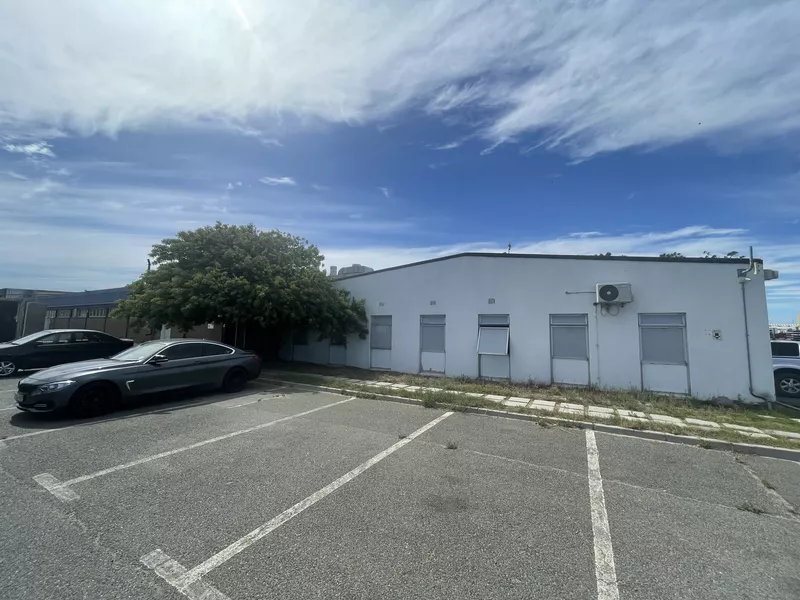 9 500 m² Industrial for sale in Philipi, 1 Rochester Road (photo 10)