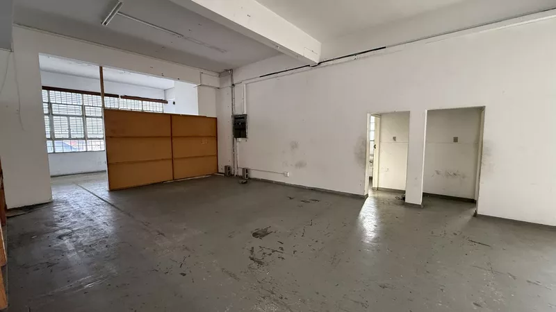 860 m² Office to let in Salt River, 39 Salt River Road (photo 9)