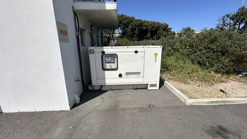 1 108 m² Industrial to let in Marconi Beam, Rainbow Park 1 (photo 24)