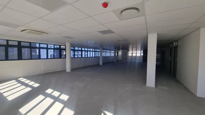 335 m² Office to let in Cape Town City Centre/CBD, 30 Waterkant (photo 10)