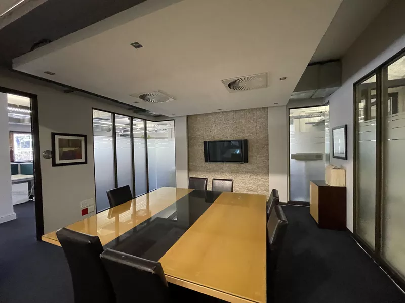 614 m² Office to let in Cape Town City Centre/CBD, 50 Riebeek (photo 30)