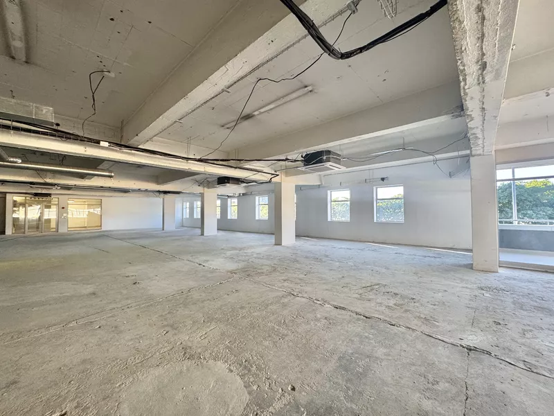 2 402 m² Office to let in Cape Town, Amber Place (photo 11)