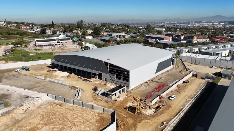 4 692 m² Industrial to let in Brackenfell, Capricorn Crest Park (photo 9)