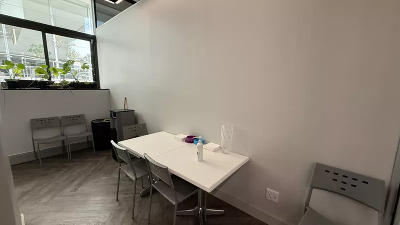 290 m² Office to let in Claremont, Intaba Building (photo 10)