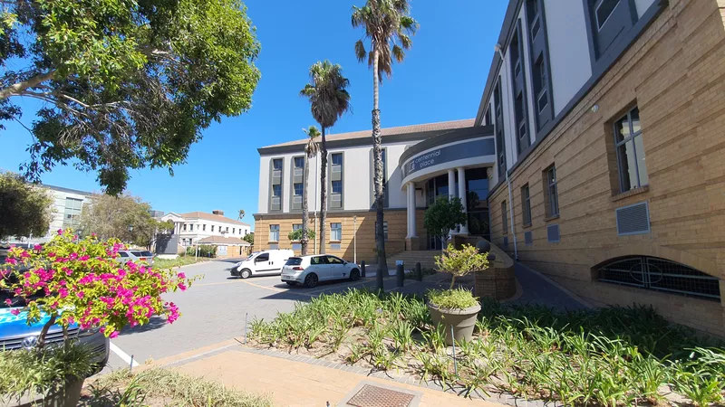 2 348 m² Office to let in Waterford Place Office Park, Centennial Place - West Block (photo 6)