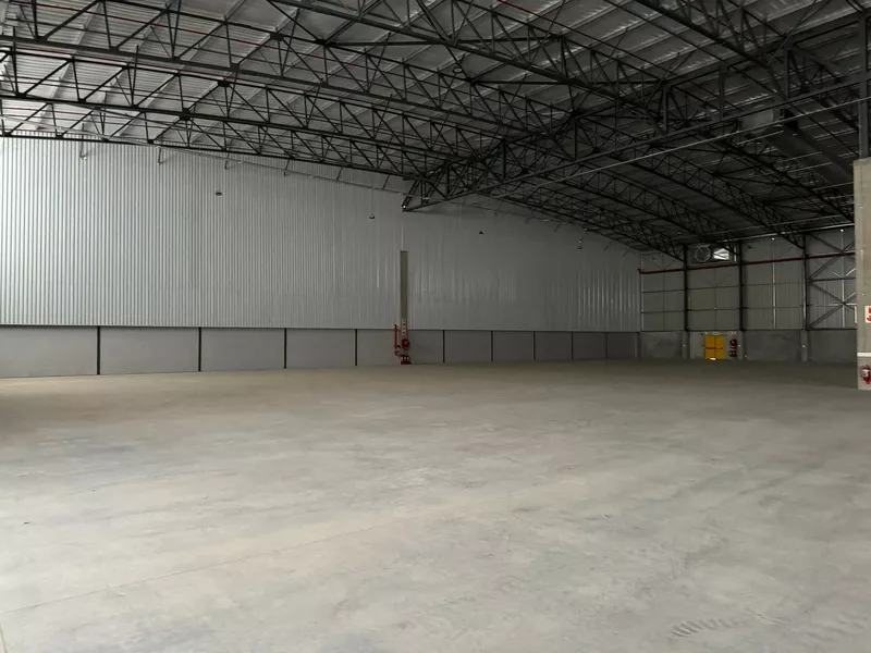 6 126 m² Industrial to let in Wimbledon Estate, ARTERIAL INDUSTRIAL PARK (photo 3)