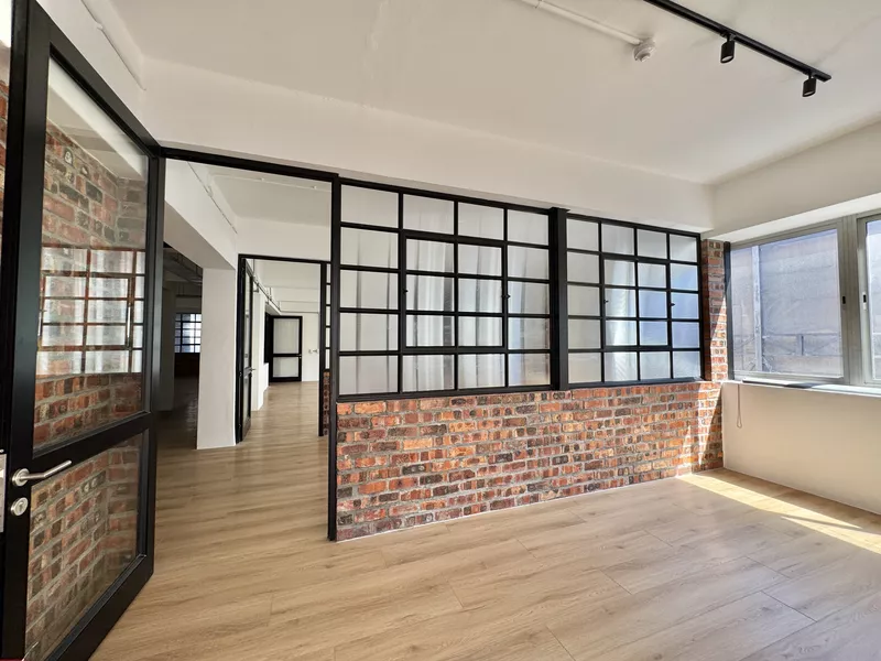 800 m² Office to let in Cape Town, 60 Roeland Street (photo 11)