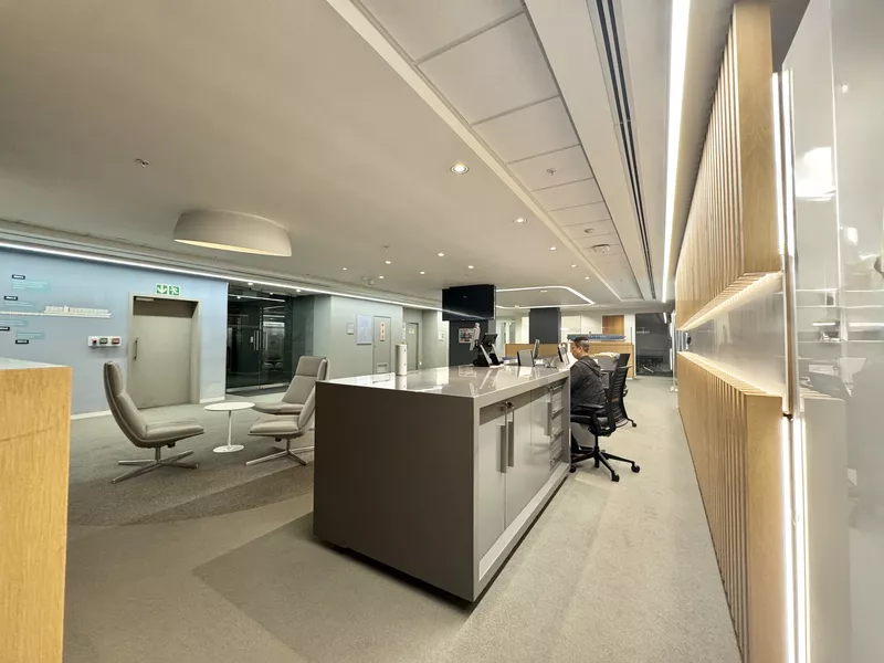 2 051 m² Office to let in Cape Town City Centre/CBD, Roggebaai Place (photo 32)