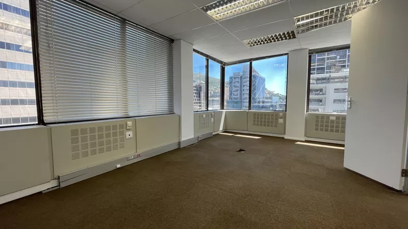 234 m² Office to let in Cape Town City Centre/CBD, 2 Long (photo 19)