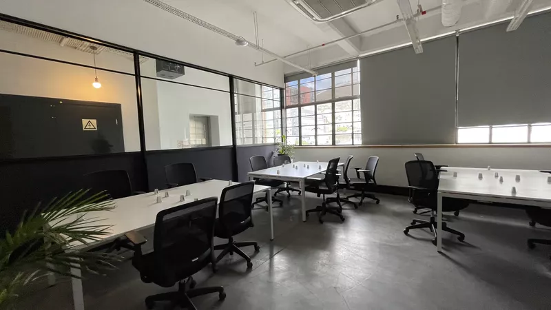 830 m² Office to let in Cape Town City Centre/CBD, Twinnell House (photo 21)