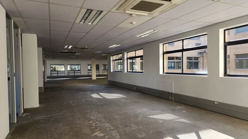 2 942 m² Office to let in Bellville, Ambition24hours (107 Voortrekker Road) (photo 15)