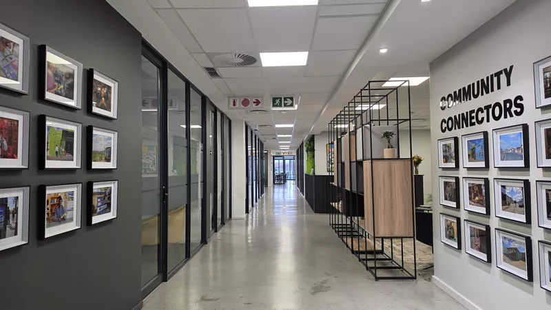 1 692 m² Office to let in Century City, 5 on Century City Drive (West) (photo 18)