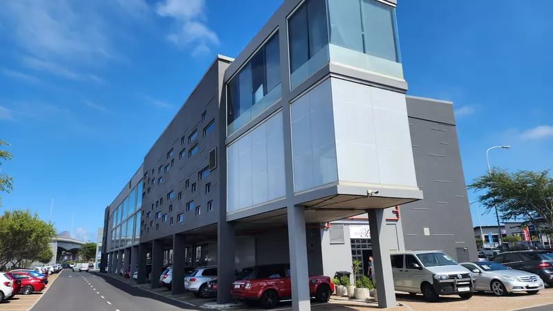 3 000 m² Property to let in Brooklyn, Northgate Park - Building 2 (photo 2)