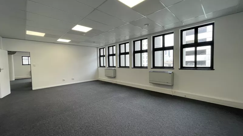 316 m² Office to let in Cape Town City Centre/CBD, 30 Waterkant (photo 16)