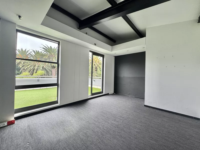 388 m² Office to let in Cape Town, Lifestyle on Kloof (photo 19)