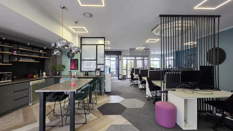 432 m² Office to let in Century Square, Century Square - Block D (photo 18)