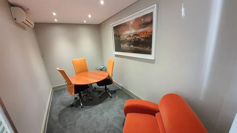 235 m² Office to let in Tyger Waterfront, Avanti North Block (photo 17)