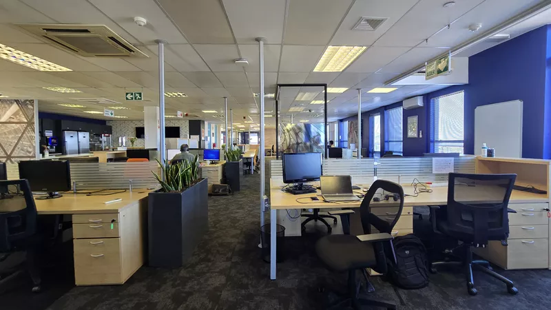 1 429 m² Office to let in Tyger Valley, Manhattan Plaza (photo 52)