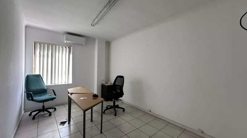 2 500 m² Industrial to let in Milnerton, 5 Marconi Cresent (photo 18)