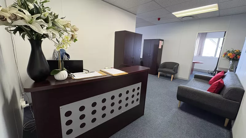 141 m² Office to let in High Street Village, 3 High Street - High Street Village (photo 20)