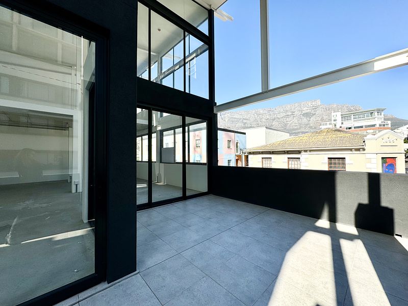 330 m² Office to let in Cape Town, 99 Harrington Street (photo 10)