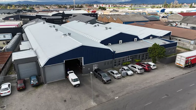 3 170 m² Industrial to let in Brackenfell Industrial, 10 Lood Street, Brackenfell (photo 1)
